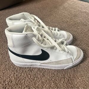 Nike Youth Black and White Blazers